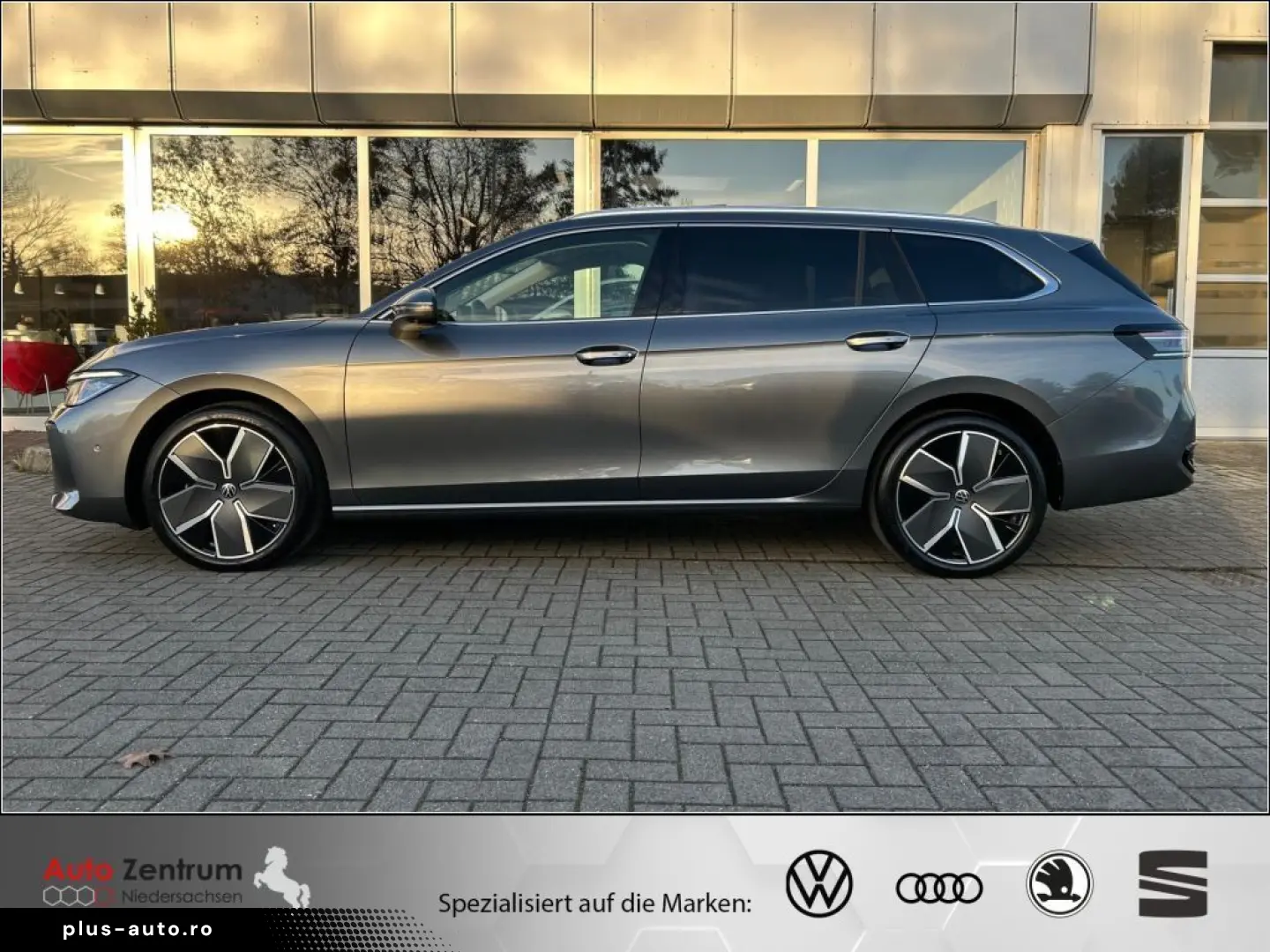 VW Passat Variant 2.0 TDI 4M Elegance VOLL !!