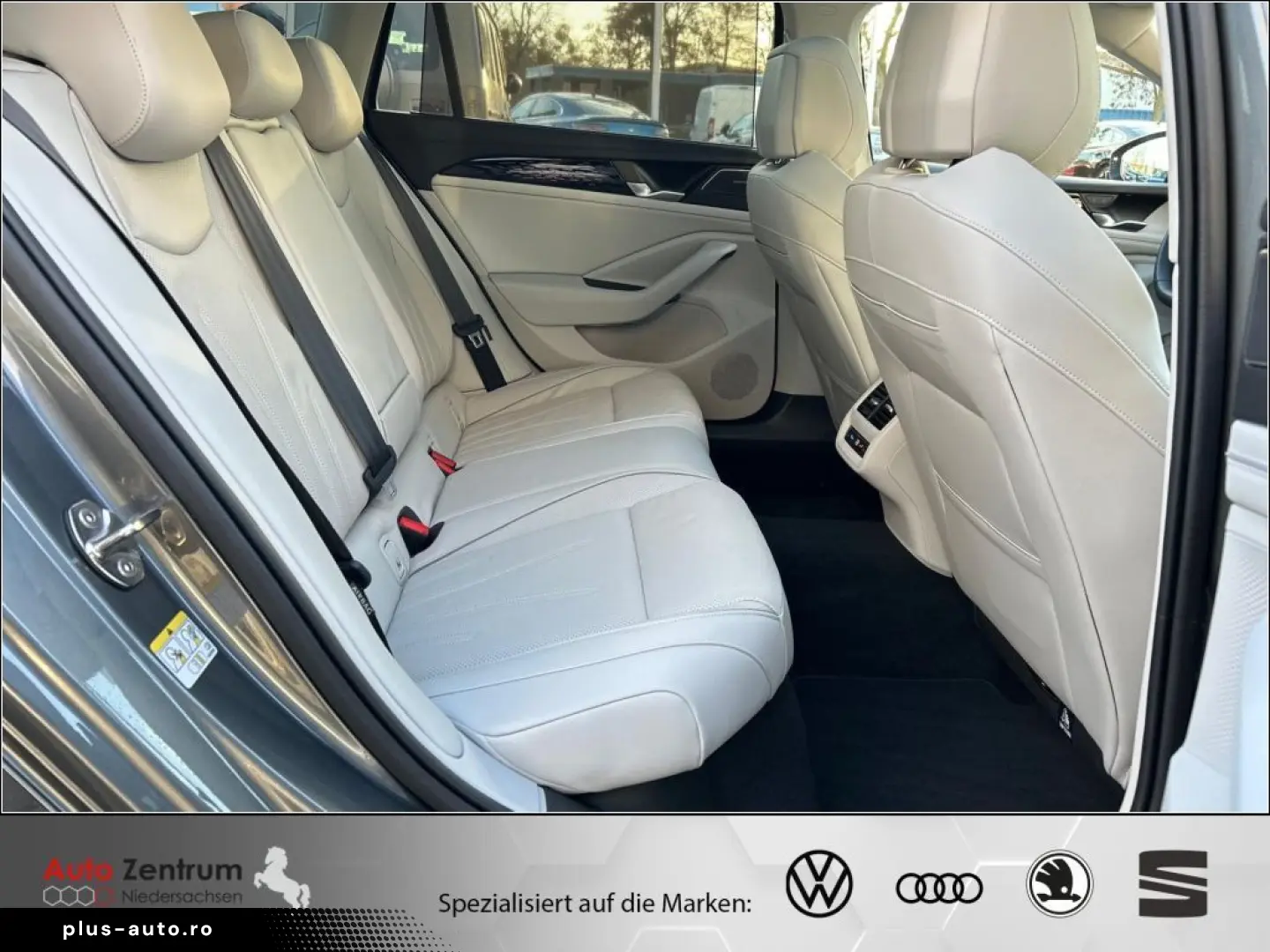 VW Passat Variant 2.0 TDI 4M Elegance VOLL !!