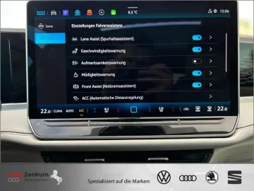 VW Passat Variant 2.0 TDI 4M Elegance VOLL !!