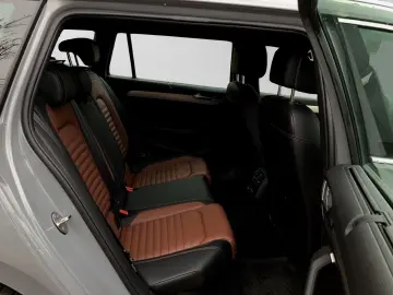 VW Passat Variant 2.0 TDI 4M NAPPA 360  DCC HuD AHK