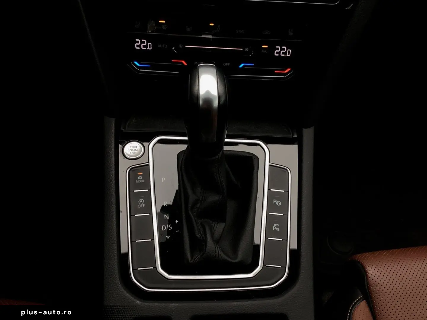 VW Passat Variant 2.0 TDI 4M NAPPA 360  DCC HuD AHK