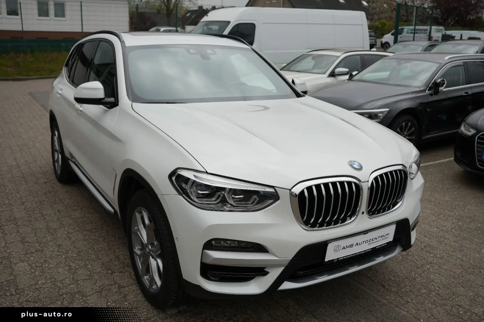 BMW X3 30e X Line xDrive LED AHK PANO NAV HEADUP