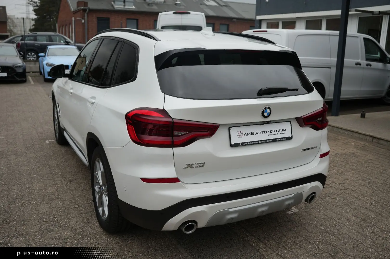 BMW X3 30e X Line xDrive LED AHK PANO NAV HEADUP