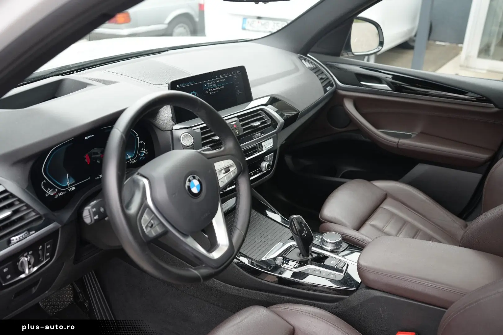 BMW X3 30e X Line xDrive LED AHK PANO NAV HEADUP