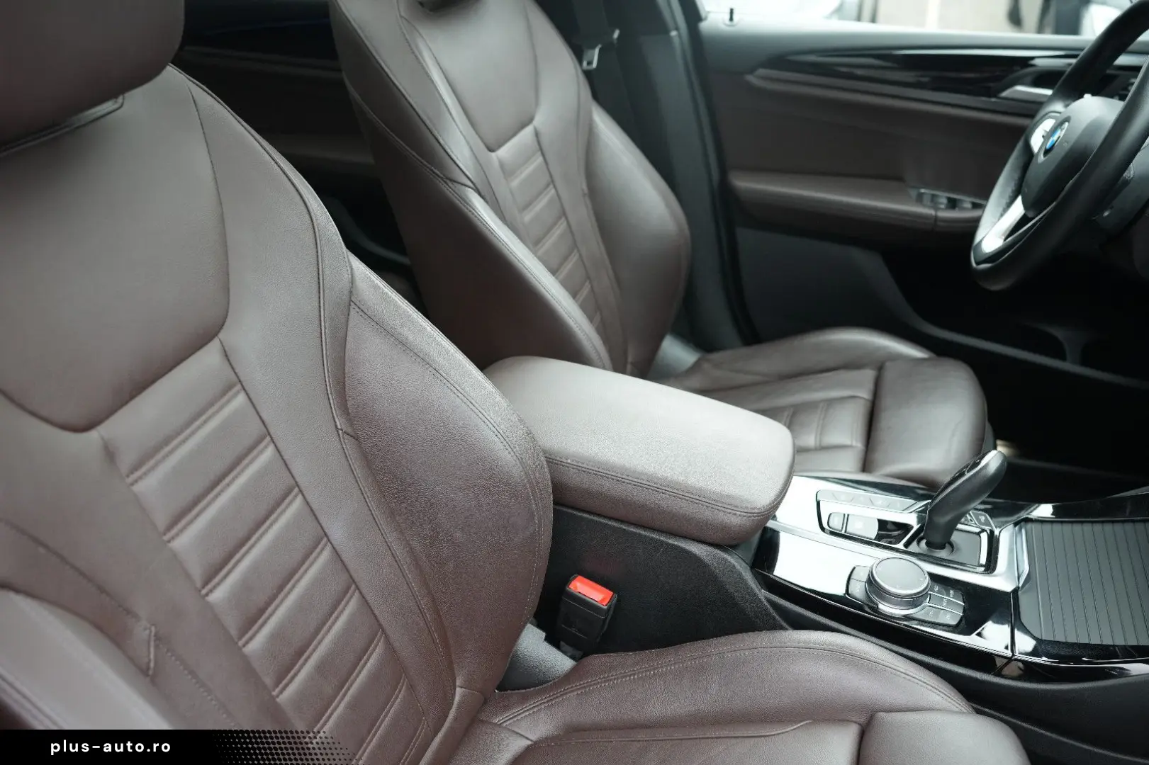 BMW X3 30e X Line xDrive LED AHK PANO NAV HEADUP