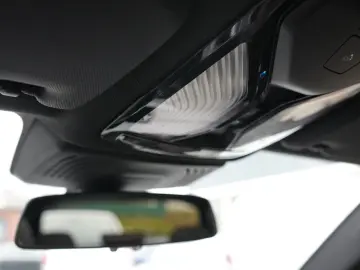 BMW X3 30e X Line xDrive LED AHK PANO NAV HEADUP