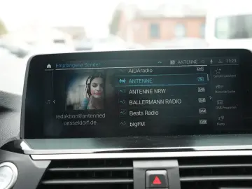 BMW X3 30e X Line xDrive LED AHK PANO NAV HEADUP