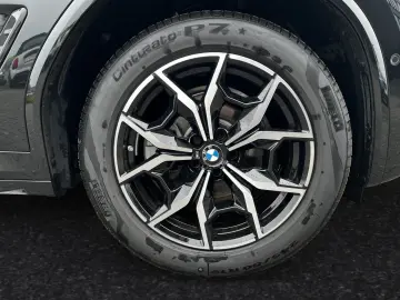 BMW X3 xDrive20i M Sportpaket 19 LMR HiFi ParkingAss