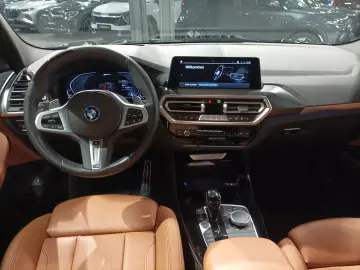 BMW X3 30e xDrive M Sport Laser HuD Navi 360