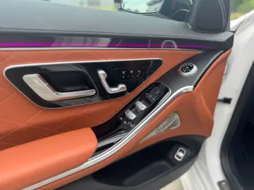 MERCEDES-BENZ S450d 4M Lang AMG -BelüSitz-360K-Hinterachsl.