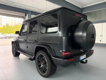 MERCEDES-BENZ G 63 AMG FACELIFT  MANUFAKTUR CARBON TV VOLL