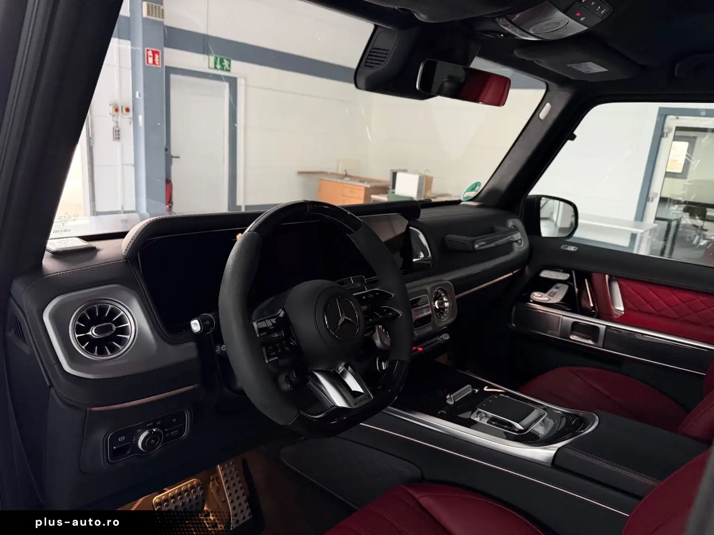 MERCEDES-BENZ G 63 AMG FACELIFT  MANUFAKTUR CARBON TV VOLL