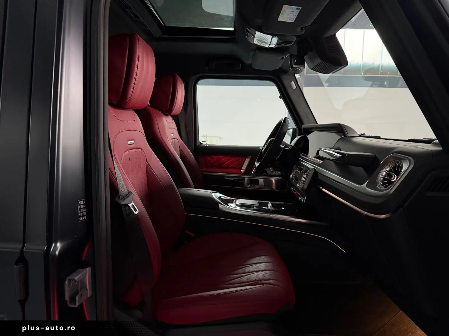 MERCEDES-BENZ G 63 AMG FACELIFT  MANUFAKTUR CARBON TV VOLL