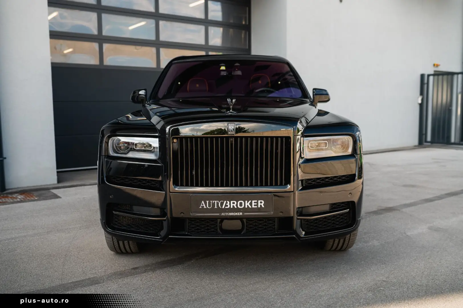 ROLLS ROYCE Cullinan - Black Badge