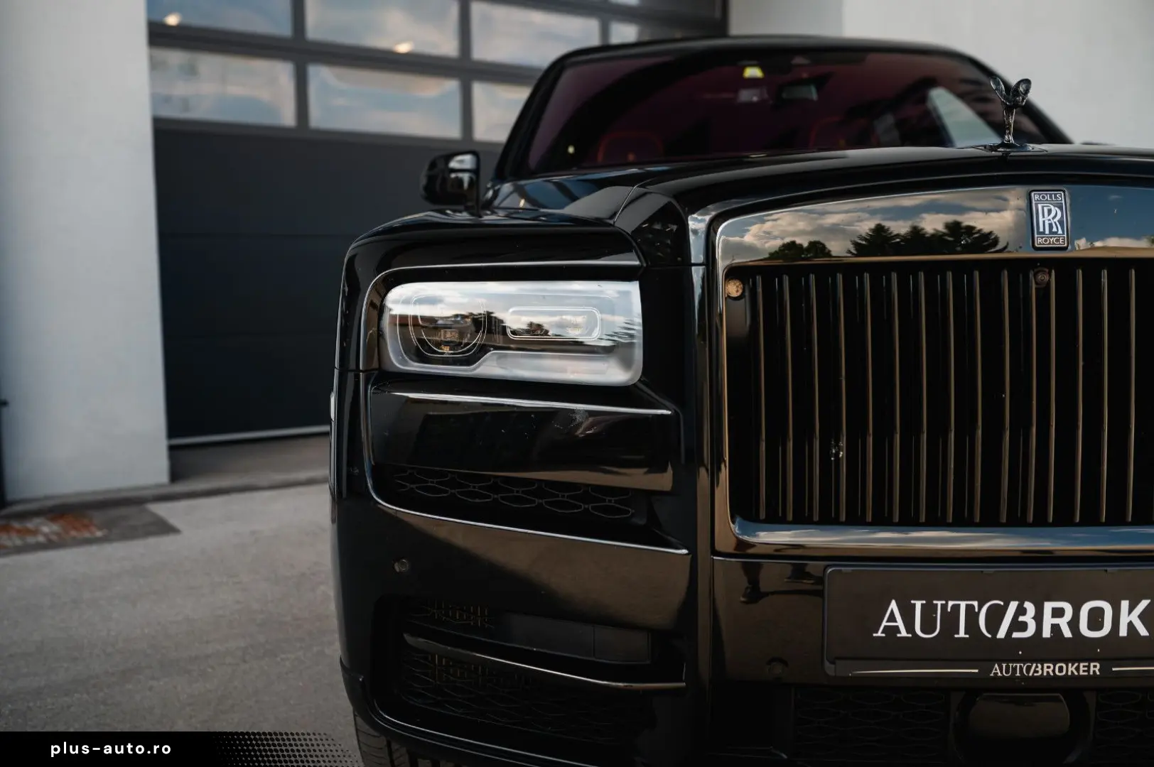 ROLLS ROYCE Cullinan - Black Badge