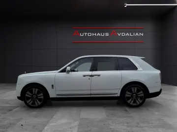 ROLLS ROYCE Cullinan BESPOKE-AUDIO STARLIGHT NIGHT-VISION TV
