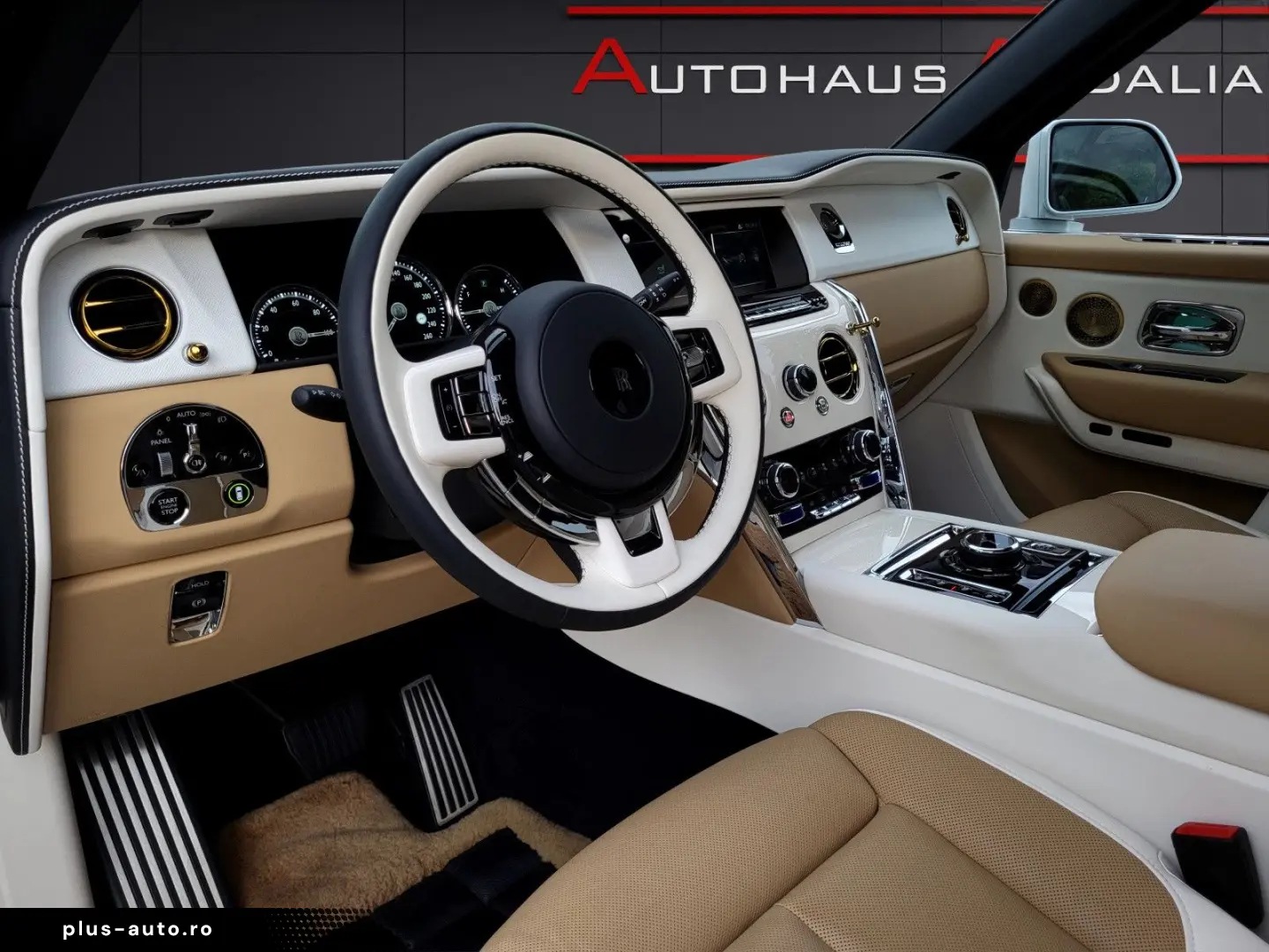 ROLLS ROYCE Cullinan BESPOKE-AUDIO STARLIGHT NIGHT-VISION TV