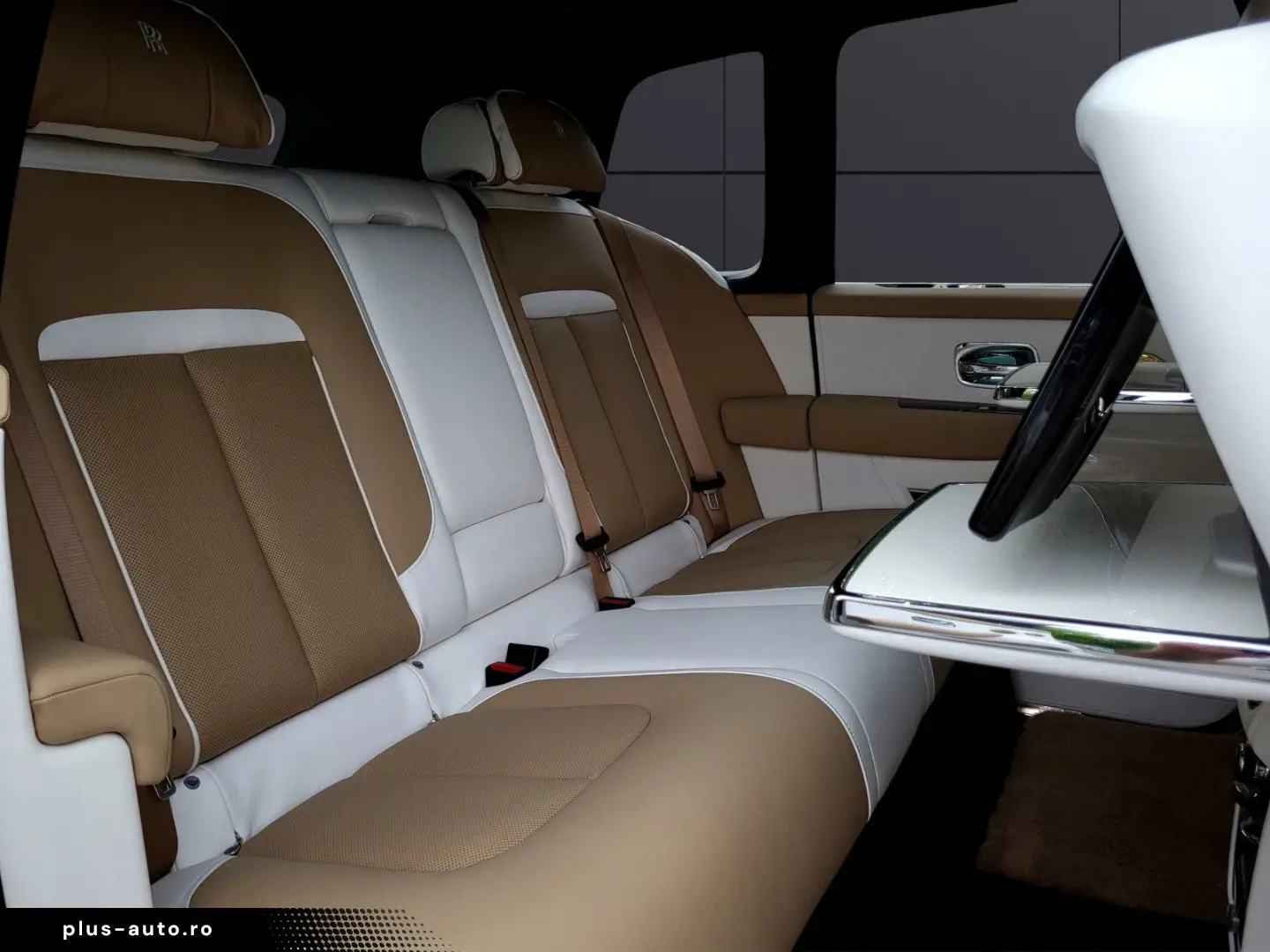 ROLLS ROYCE Cullinan BESPOKE-AUDIO STARLIGHT NIGHT-VISION TV