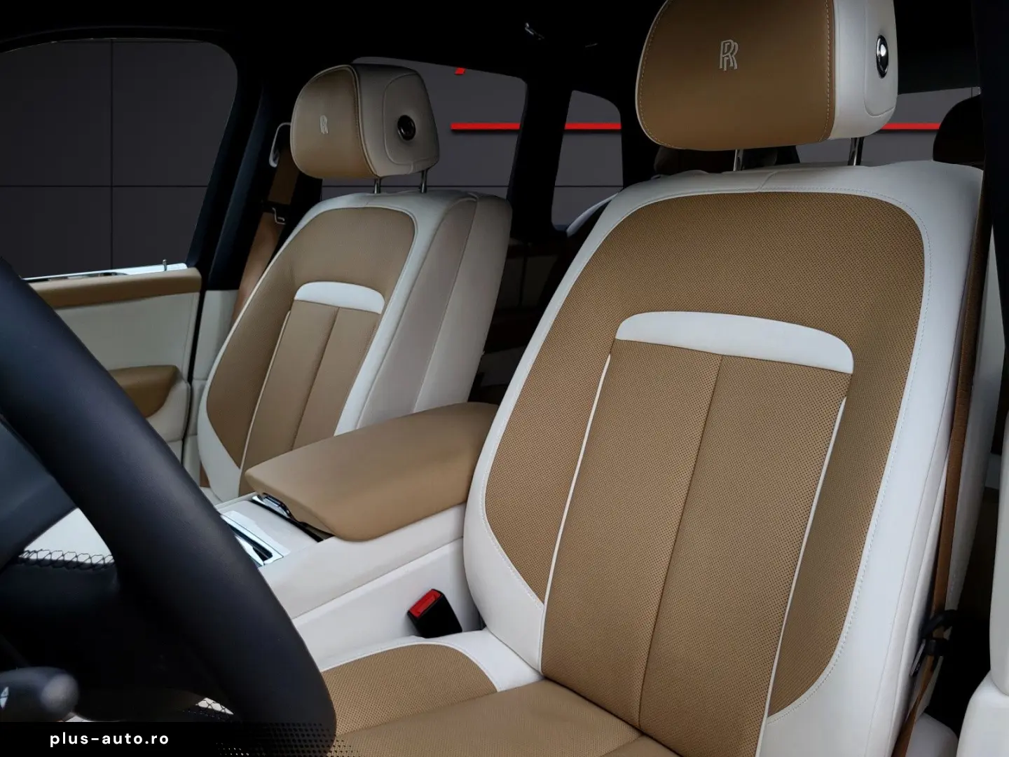 ROLLS ROYCE Cullinan BESPOKE-AUDIO STARLIGHT NIGHT-VISION TV