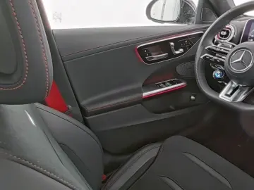 MERCEDES-BENZ Mercedes-AMG C 43 4M