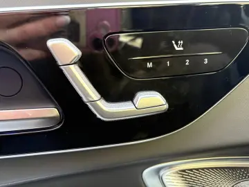 MERCEDES-BENZ AMG CLE 53 4M  AMG SPEEDSHIFT MANUFAKTUR Night