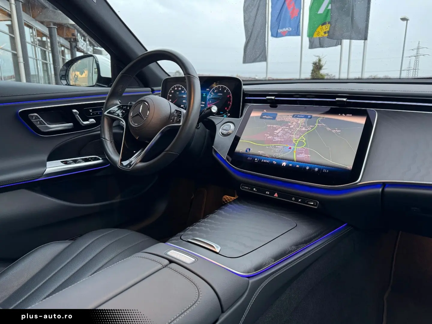 MERCEDES-BENZ E 450 4M Avantgarde Pano DistrPro Digital 360