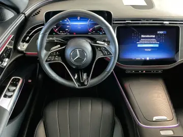MERCEDES-BENZ E 450d 4Matic Avantgarde DISTRO PANO 3&hellip;