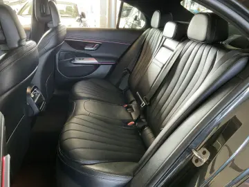 MERCEDES-BENZ E 450d 4Matic Avantgarde DISTRO PANO 3&hellip;