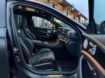 MERCEDES-BENZ E 63 AMG S FinalEd Pano Burm STH Memory HUD