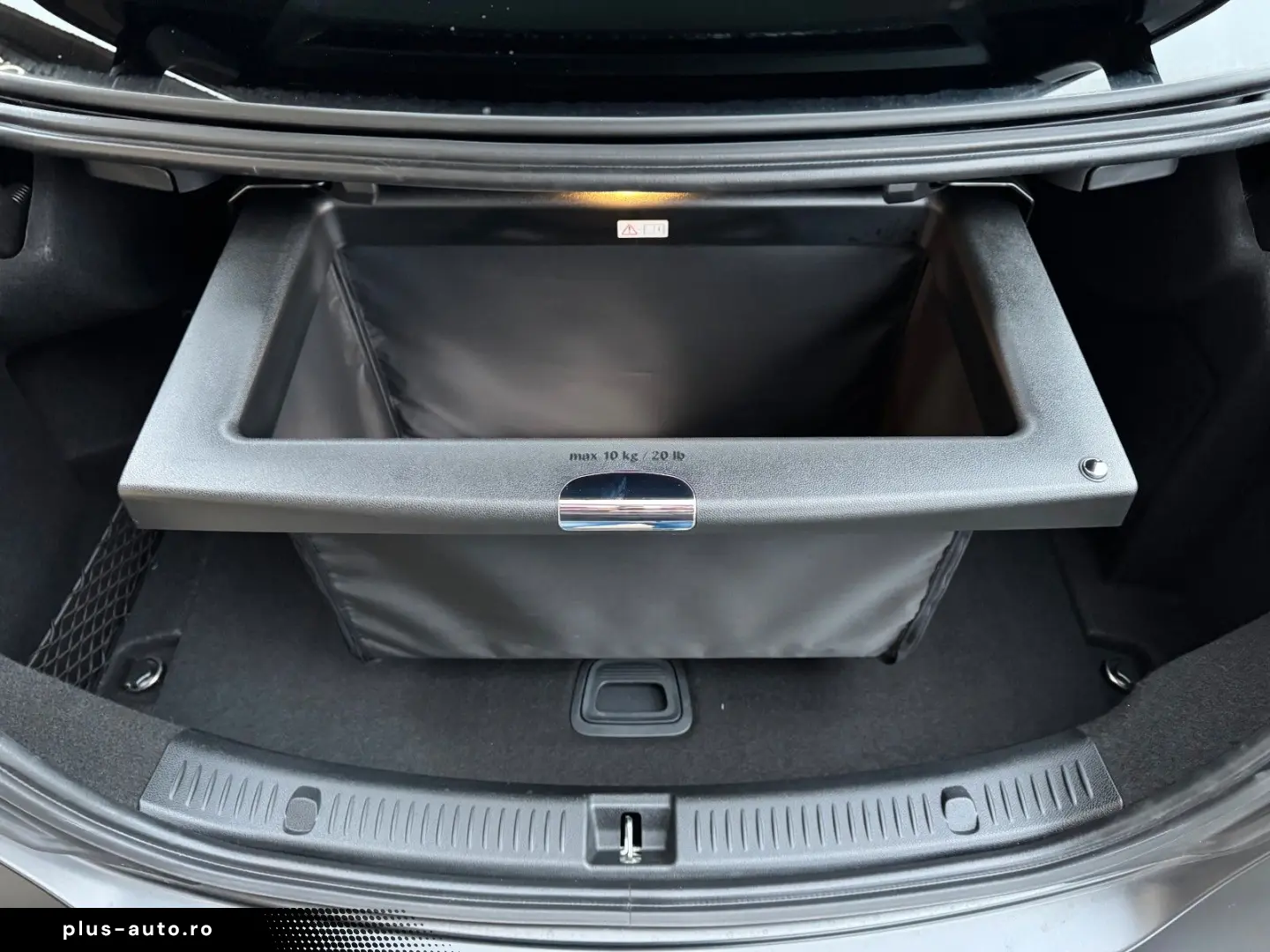 MERCEDES-BENZ E 63 AMG S FinalEd Pano Burm STH Memory HUD