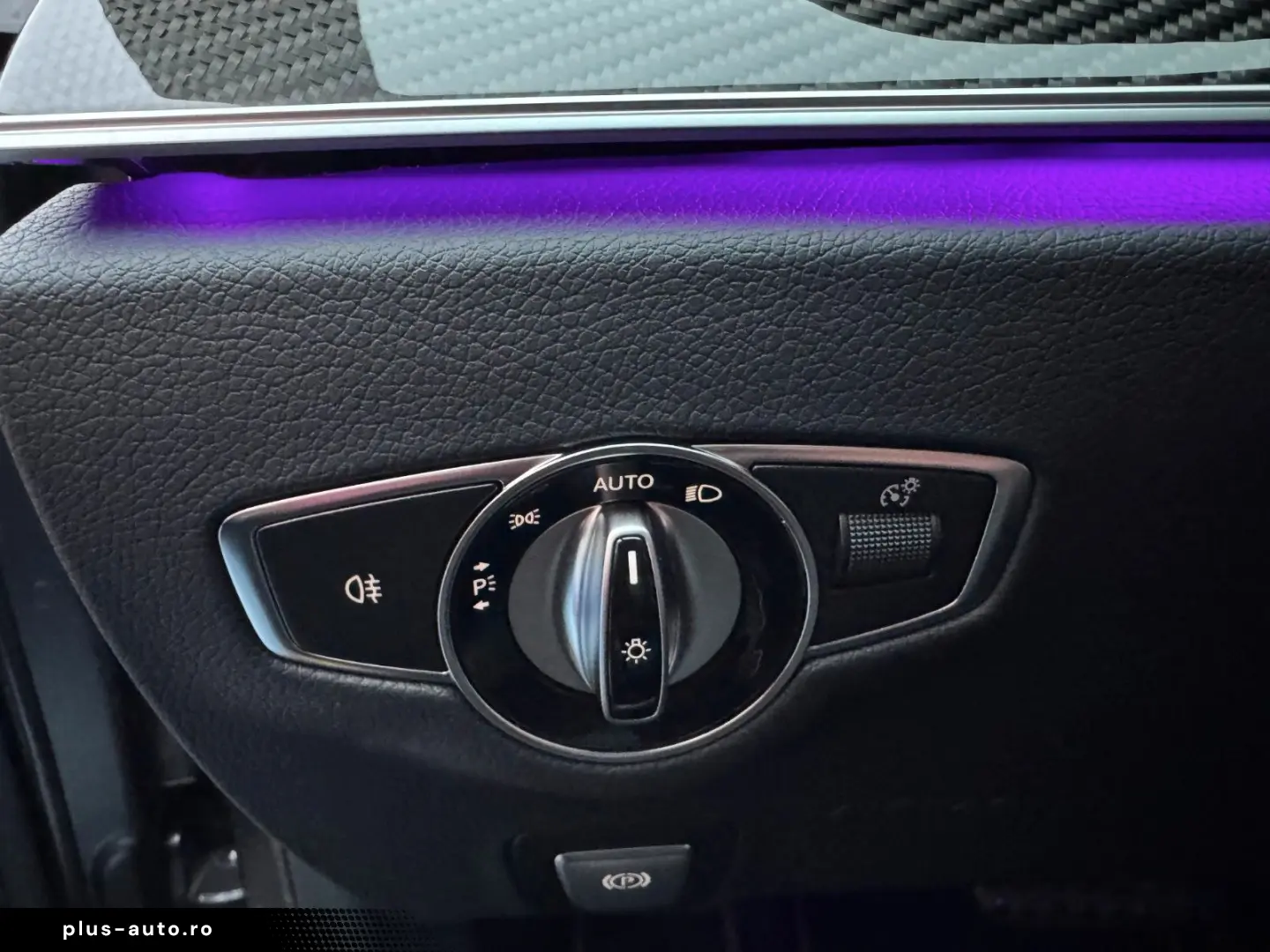 MERCEDES-BENZ E 63 AMG S FinalEd Pano Burm STH Memory HUD