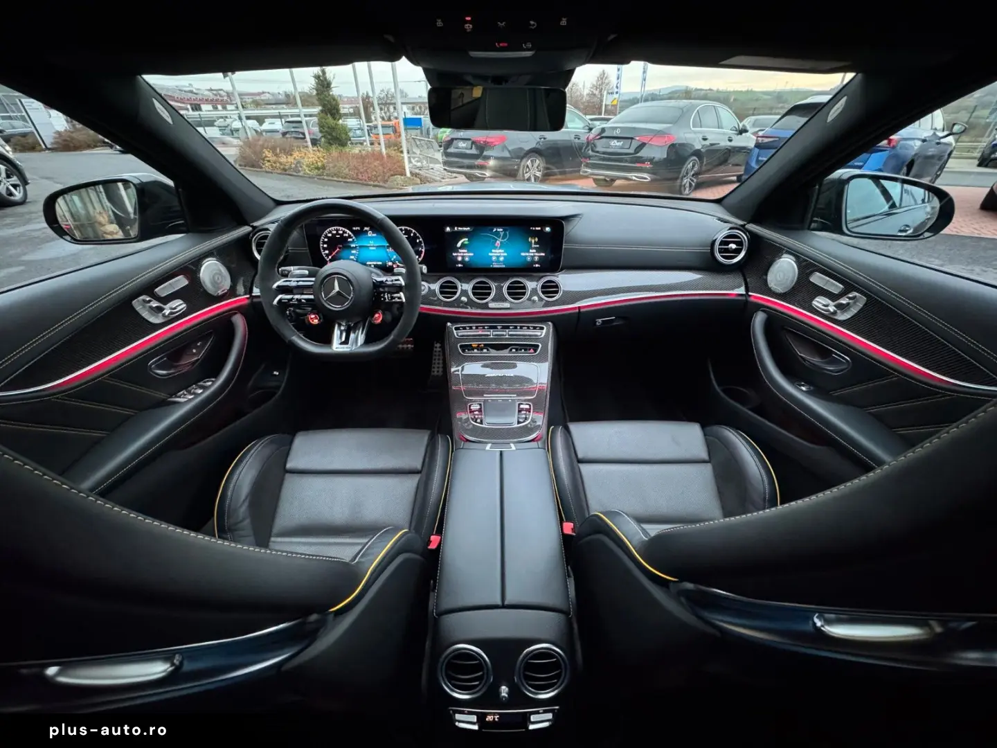 MERCEDES-BENZ E 63 AMG S FinalEd Pano Burm STH Memory HUD