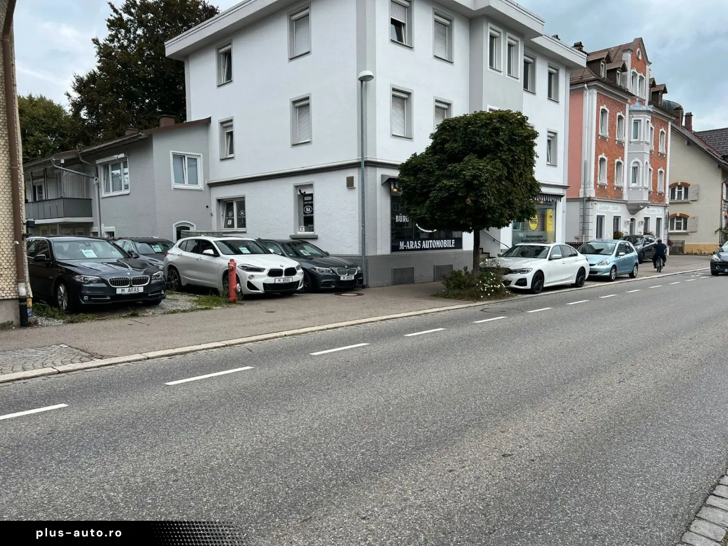 MERCEDES-BENZ AMG GT 4-trg. 53 4Matic Pano  Sonderlackirug