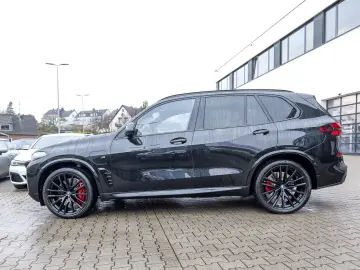 BMW X5 xDrive50e M Sport HUD PANO ACC AHK 360 KAM