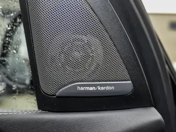 BMW X5 xDrive50e M Sport HUD PANO ACC AHK 360 KAM