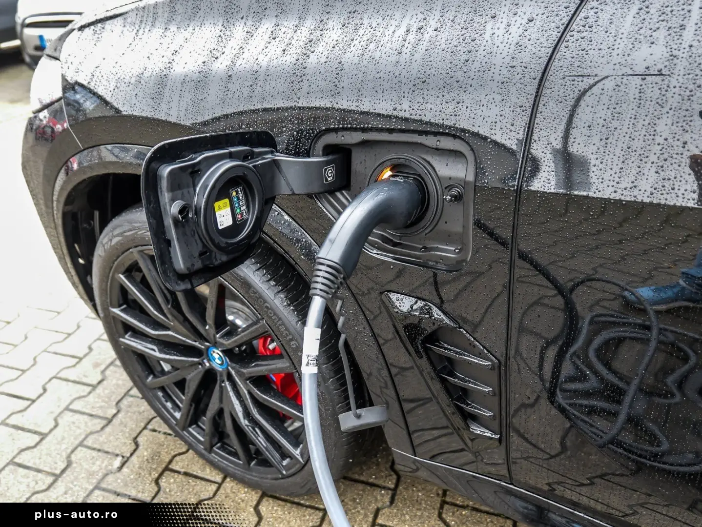 BMW X5 xDrive50e M Sport HUD PANO ACC AHK 360 KAM