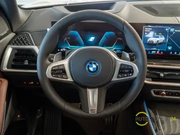 BMW X5 50e M Sport Inno Sky Travel Luft Carbon