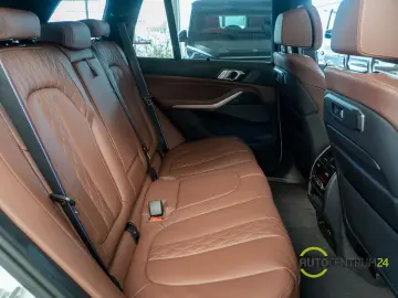 BMW X5 50e M Sport Inno Sky Travel Luft Carbon