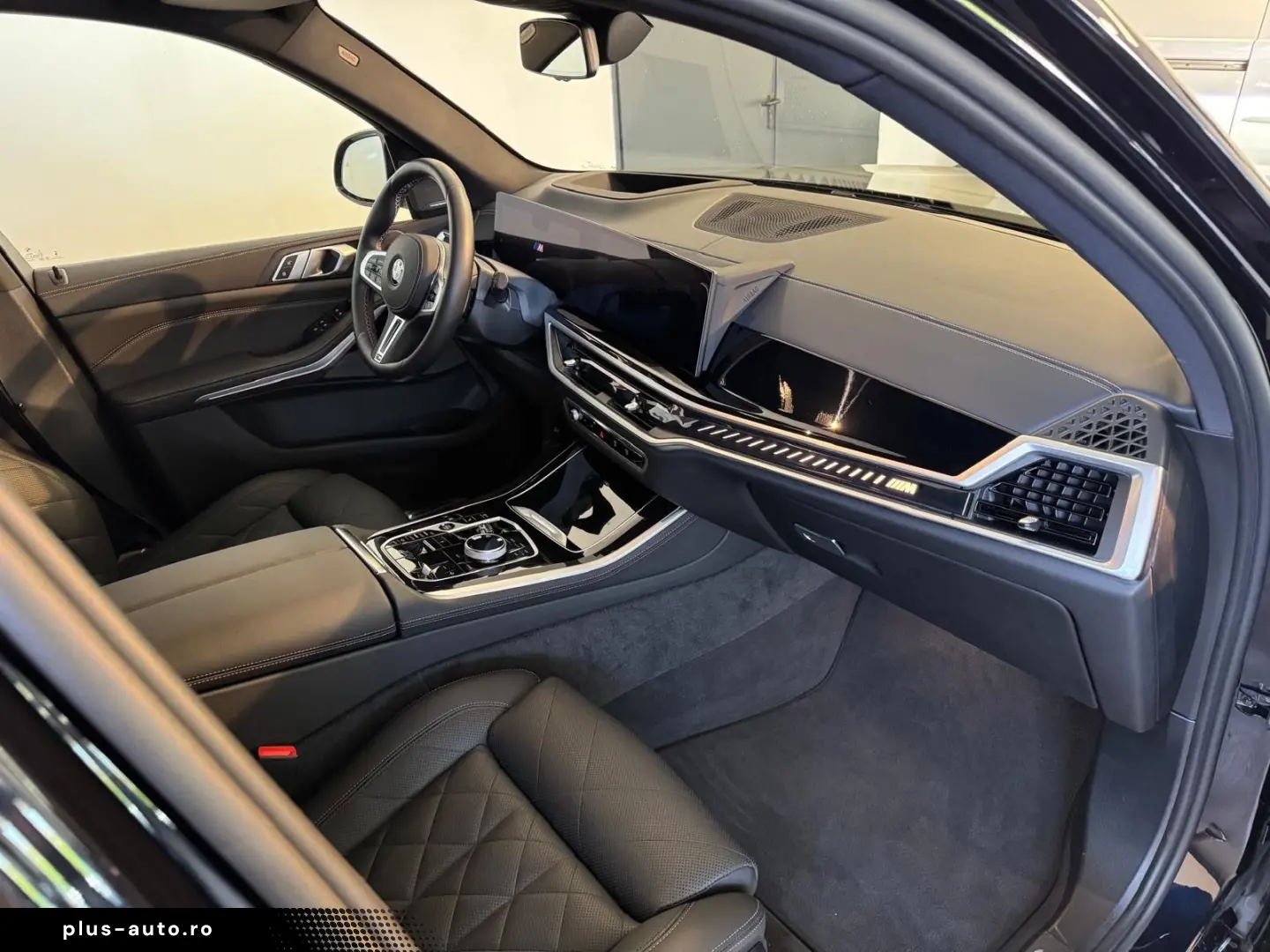 BMW X5 M60 XDRIVE PANO STHZ SITZBE LED CAM LUFT AHK