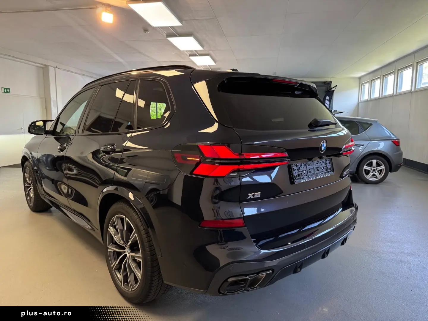 BMW X5 M60 XDRIVE PANO STHZ SITZBE LED CAM LUFT AHK