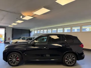 BMW X5 M60 XDRIVE PANO STHZ SITZBE LED CAM LUFT AHK