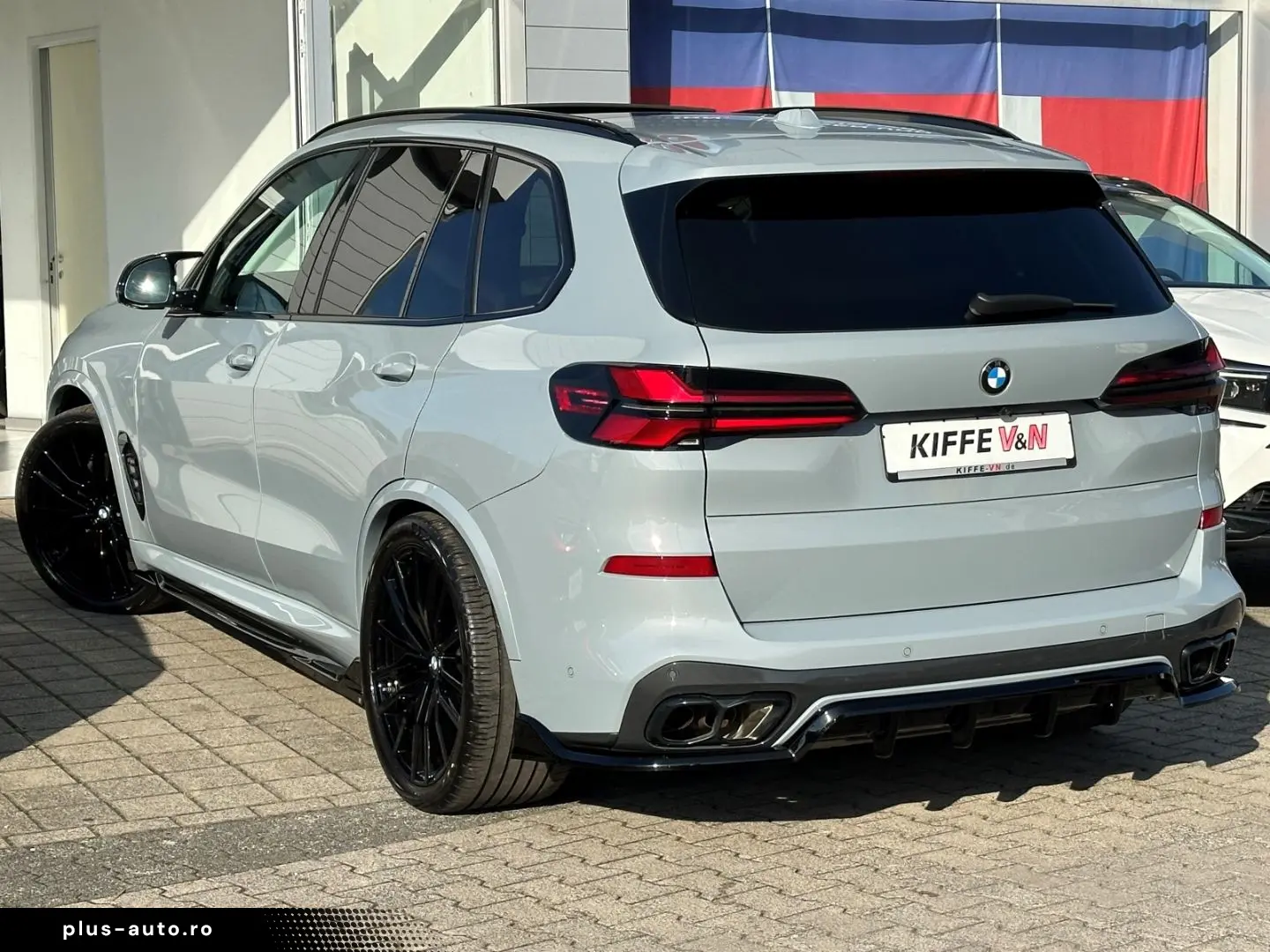 BMW X5 M60 HUD SKYPANO DAP PA  B&W INTEGRAL 2ACHS