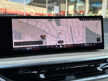 BMW X5 M60 HUD SKYPANO DAP PA  B&W INTEGRAL 2ACHS