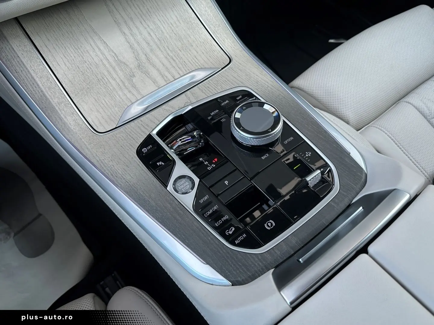 BMW X5 M60 HUD SKYPANO DAP PA  B&W INTEGRAL 2ACHS