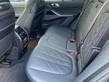 BMW X5 M60 i xDrive NP 144.000€ SkyLounge