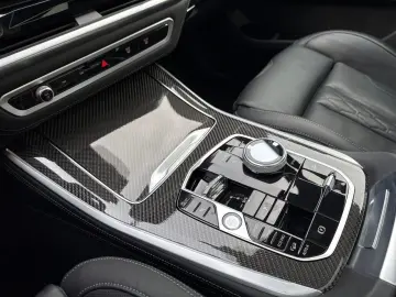 BMW X5 M60i xDrive M SPORT PRO Luftfed B&W SkyL AHK