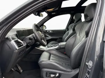 BMW X5 M60i xDrive M SPORT PRO Luftfed B&W SkyL AHK