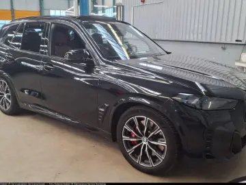 BMW X5 M60i xDr M PRO AHK Pano 2-Achs Sthzg DAPro PA