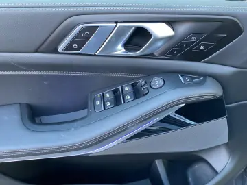 BMW X5 M60 i xDrive NP 144.000€ SkyLounge