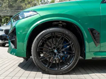 BMW X5 M DR.ASS.PRO.SOFTCL.SKY-LOUNGE.H K.360 .AHK